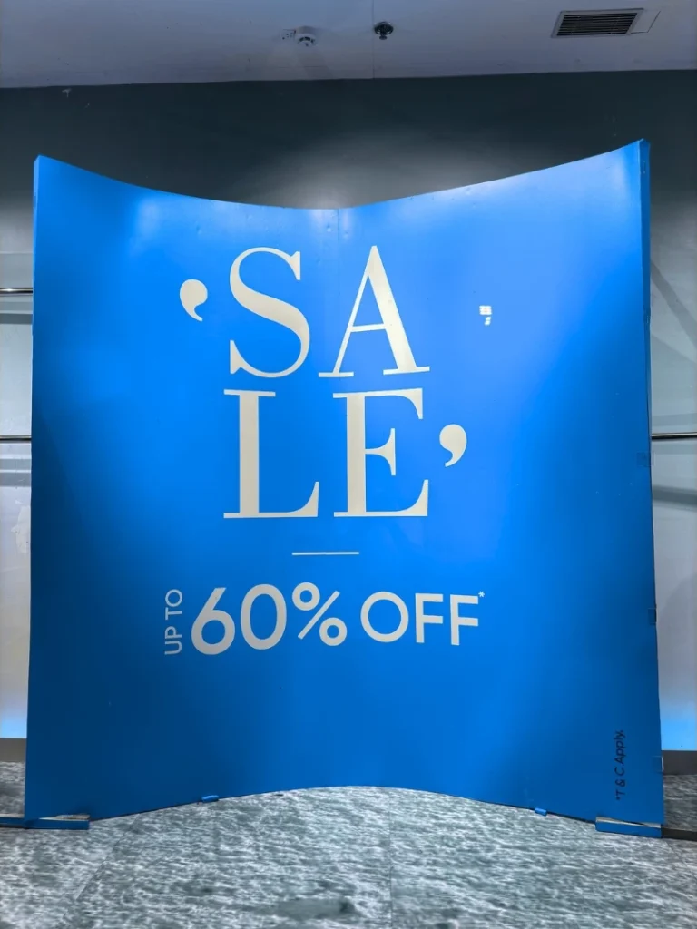 store signs spectrum