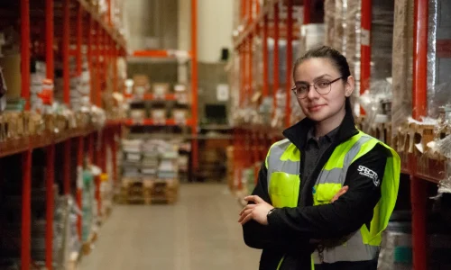 spectrum female worker